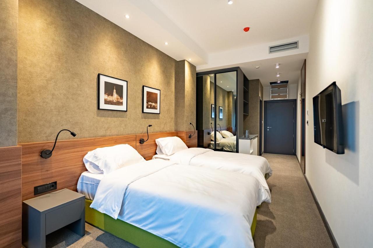 Hotel Element Нови-Сад Экстерьер фото